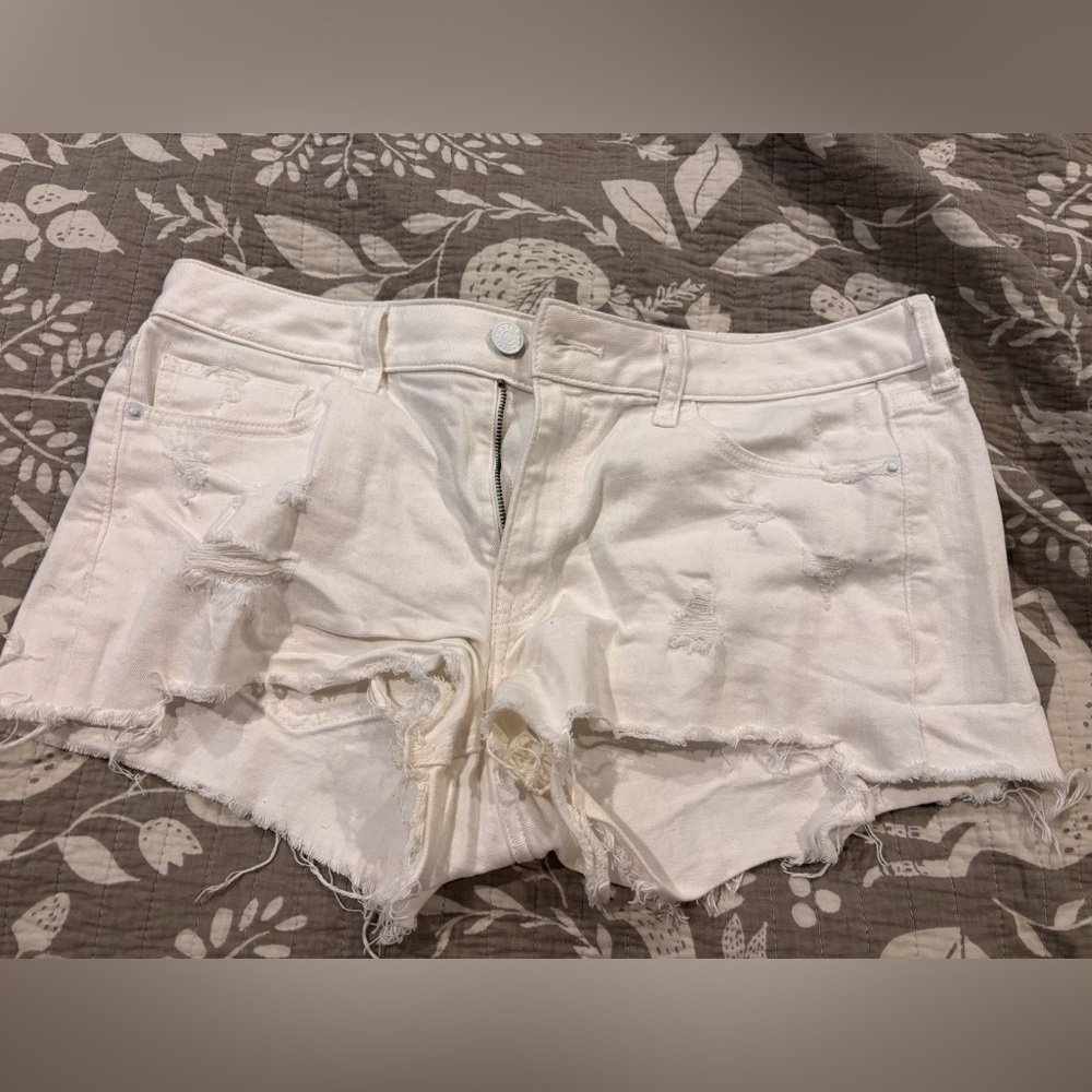 Express White Distressed Women's Jean Shorts